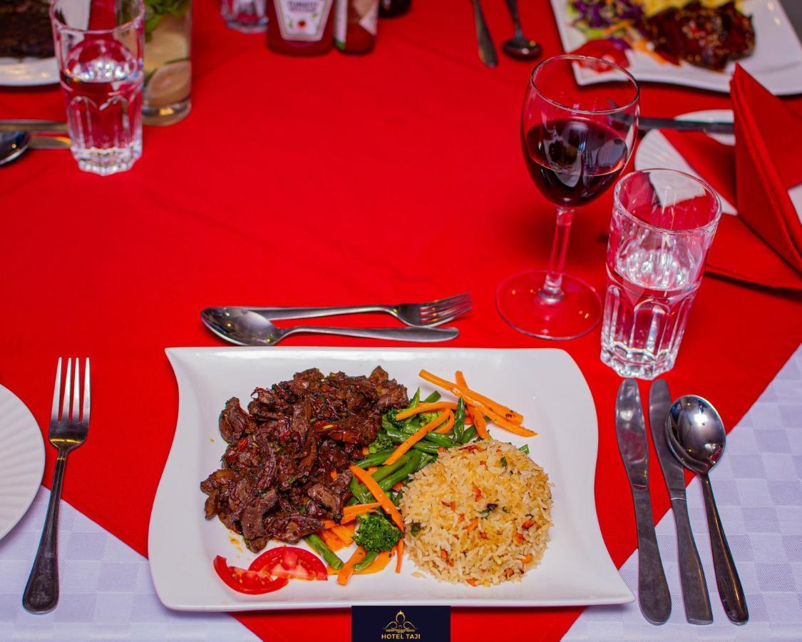 Hotel Taji Nanyuki Ngoại thất bức ảnh