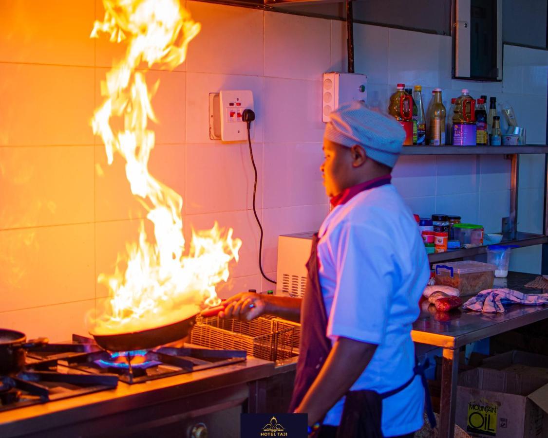 Hotel Taji Nanyuki Ngoại thất bức ảnh